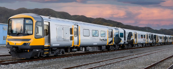 Te Huia train